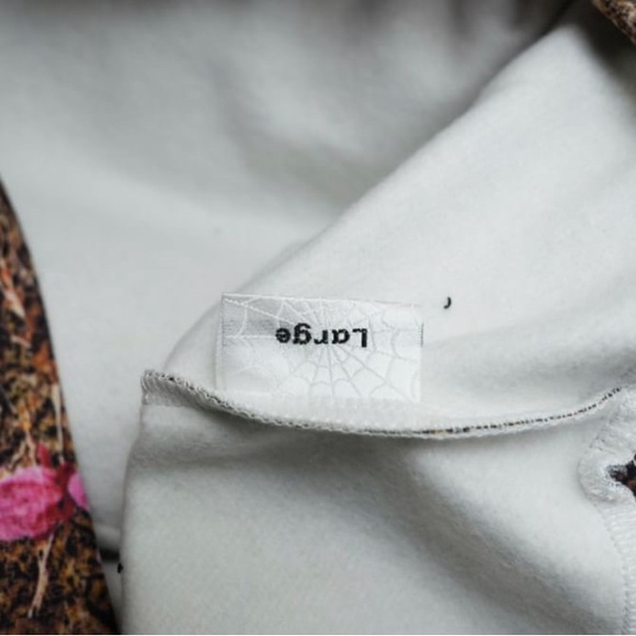 Camo - Picture 4 of 6